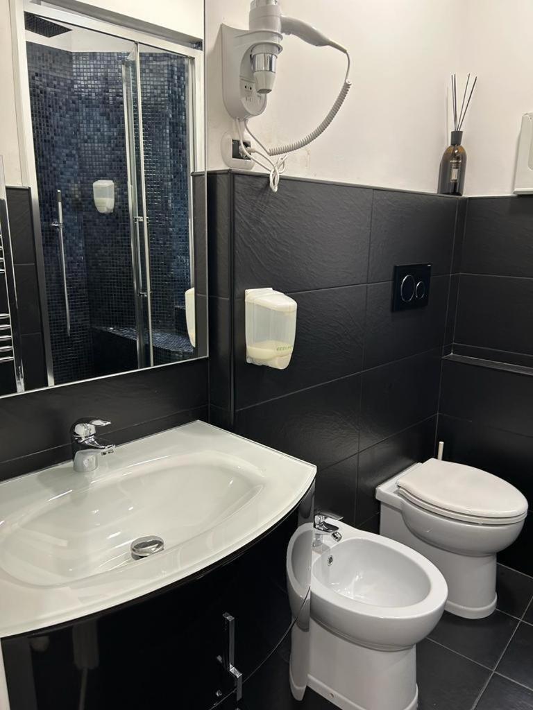 Brignole Rooms جنوة المظهر الخارجي الصورة