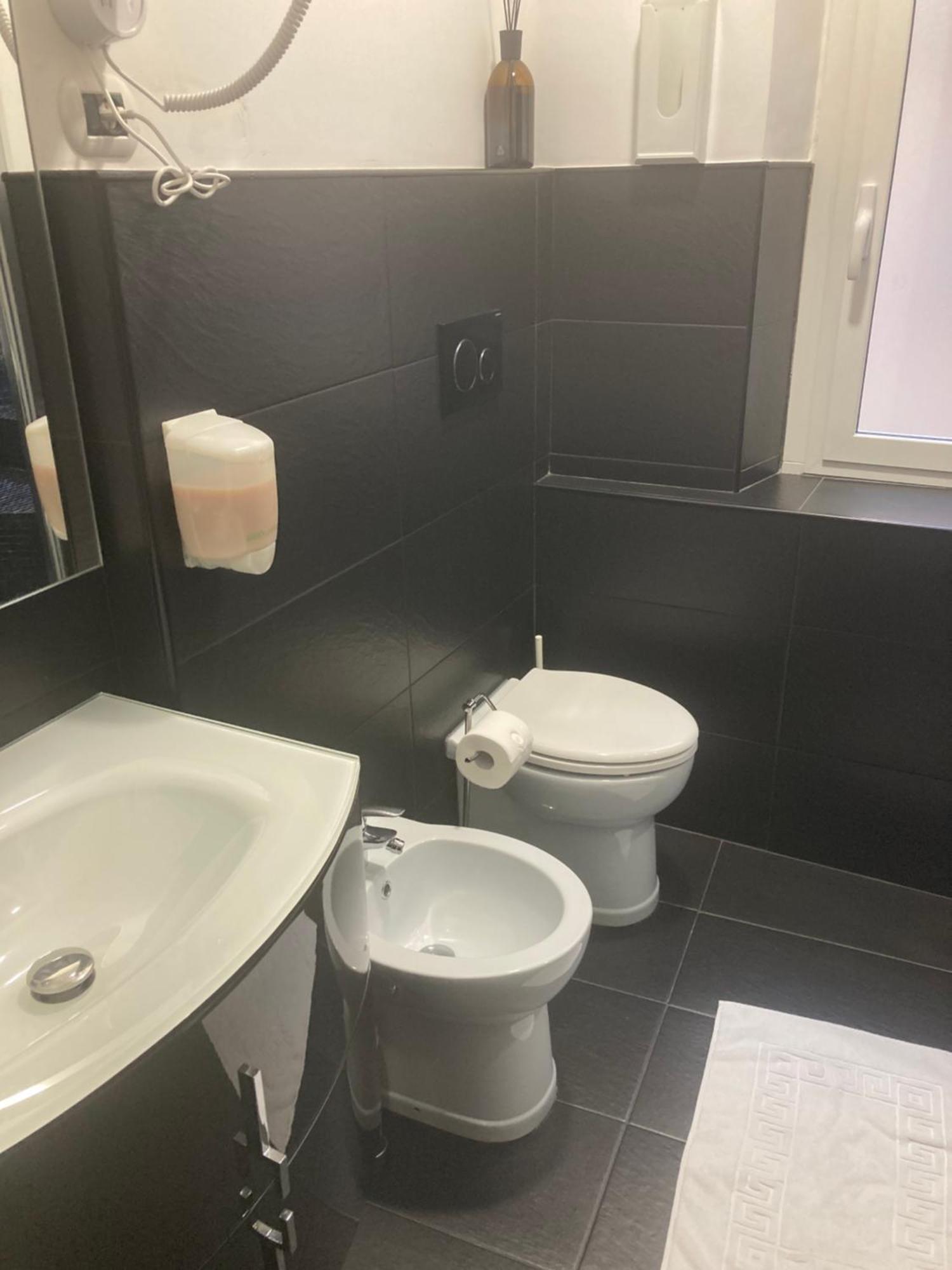 Brignole Rooms جنوة المظهر الخارجي الصورة